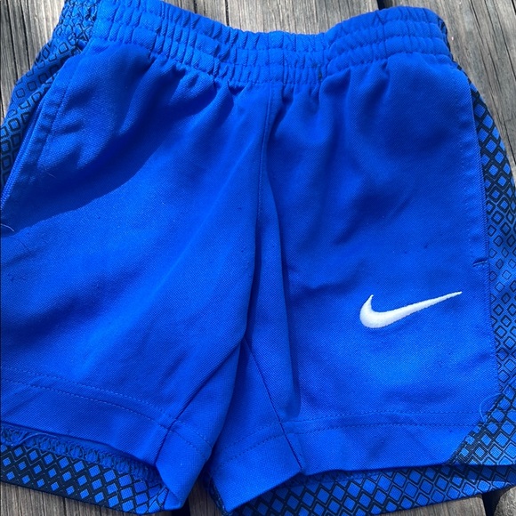 Kids Shorts Set - Red, Black, Blue - Picture 7 of 8